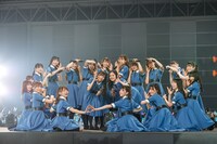 日向坂46「デビュー2周年記念 Special 2days ～MEMORIAL LIVE：2回目のひな誕祭～」の様子。（撮影：上山陽介）