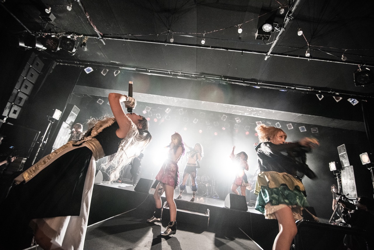 ぜんぶ君のせいだ。「re:voke tour for 47」最終公演の様子。