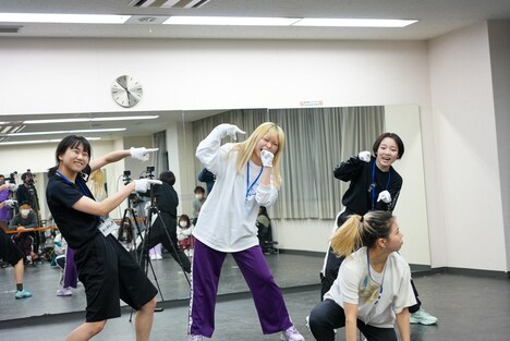 チャントモンキー、テラシマユウカ、ココ・パーティン・ココ、月ノウサギ。