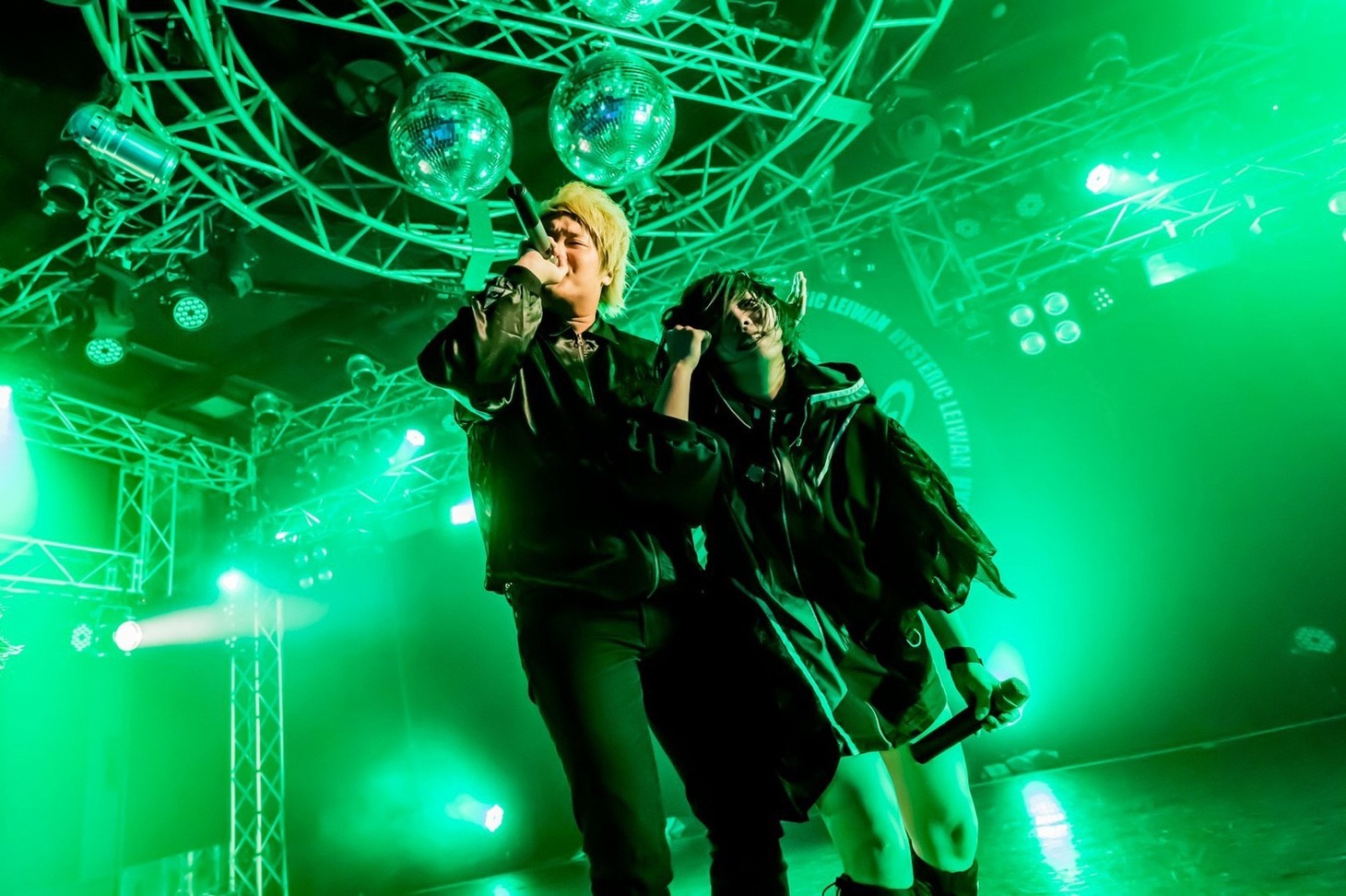 LEIWANの3rdワンマンライブの様子。（撮影：ポテヤマムラ）