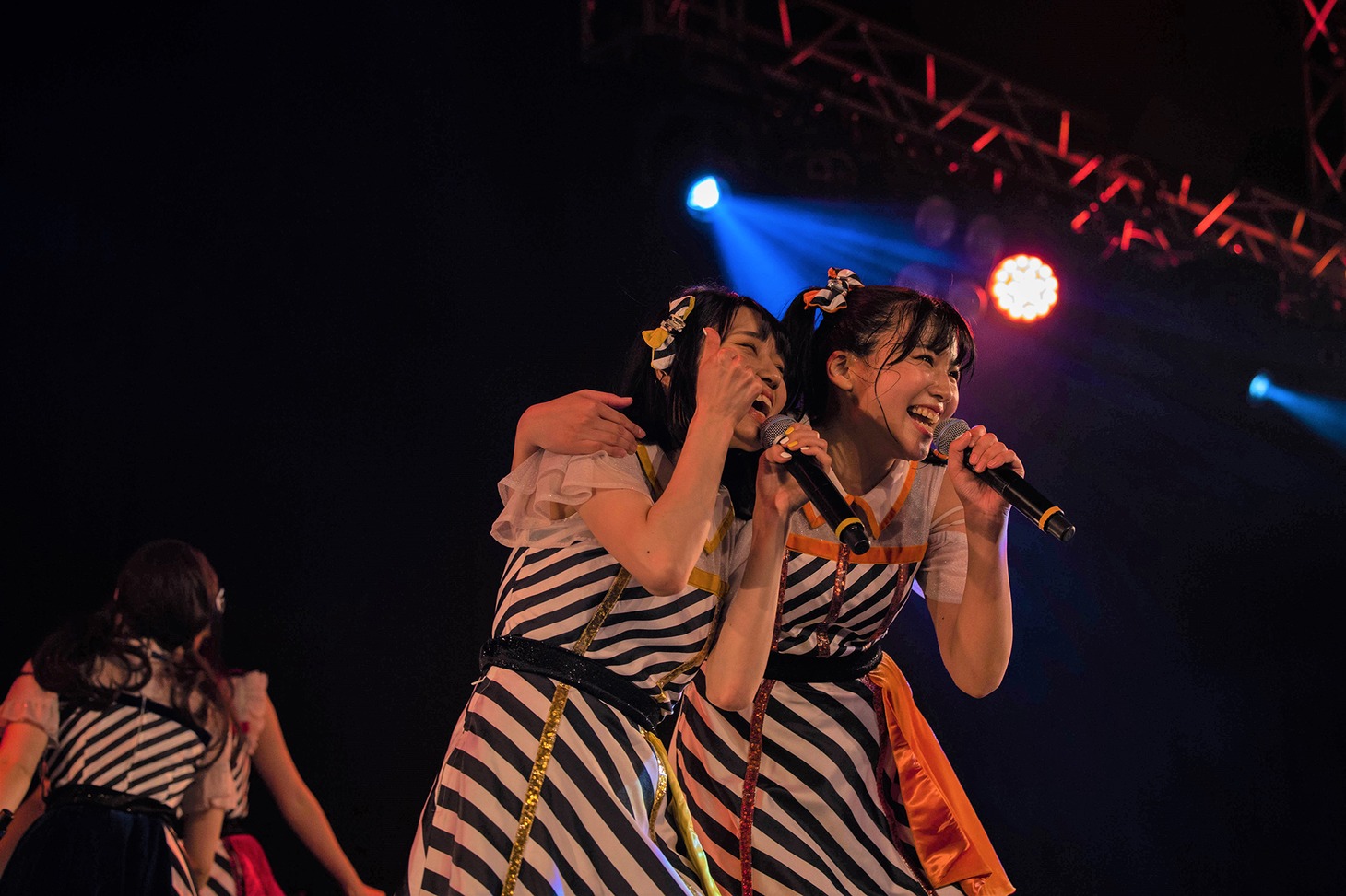左から小嶋凛、広瀬ゆうき。
