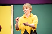 記者に「メモしてます?」と聞く花村想太(Da-iCE)。