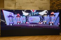 「バーチャルすとぷり6人勢揃い先行お披露目発表会」の様子。