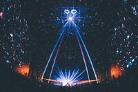 「ライブナタリー “六代目 神田伯山×クリープハイプ”」よりクリープハイプのライブパート。（撮影：西槇太一）