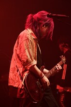 あらき（写真提供：小松陽祐［ODD JOB］）