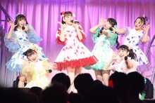 「超ときめき▽宣伝部の春の燦々ワンマンライブ」の様子。