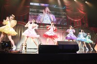 「超ときめき▽宣伝部の春の燦々ワンマンライブ」の様子。