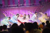 「超ときめき▽宣伝部の春の燦々ワンマンライブ」の様子。