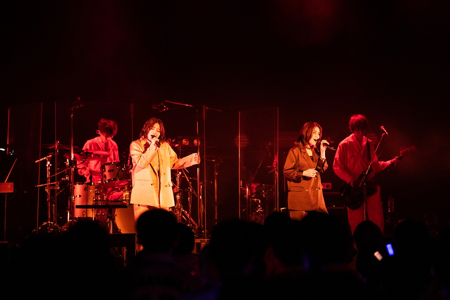 柏木ひなたソロライブ「over the moon」最終公演の様子。