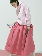 YMYMが展開するアイテムのイメージ。