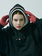 YMYMが展開するアイテムのイメージ。