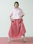 YMYMが展開するアイテムのイメージ。