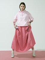 YMYMが展開するアイテムのイメージ。