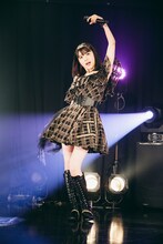 道重さゆみ（撮影：二宮ユーキ）