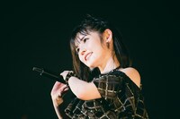 道重さゆみ（撮影：二宮ユーキ）