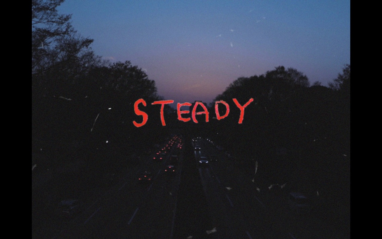 TENDOUJI「STEADY」ミュージックビデオのサムネイル。