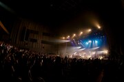 「Devil Tour "Promised"」東京公演の様子。（Photo by Taku Fujii）