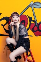 大橋彩香のフェイクアーティスト写真。