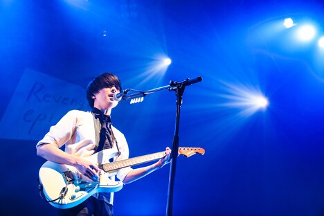 斎藤宏介（UNISON SQUARE GARDEN）（撮影：白石達也）