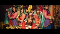 ラストアイドル「君は何キャラット？」ミュージックビデオより。