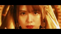 ラストアイドル「君は何キャラット？」ミュージックビデオより。