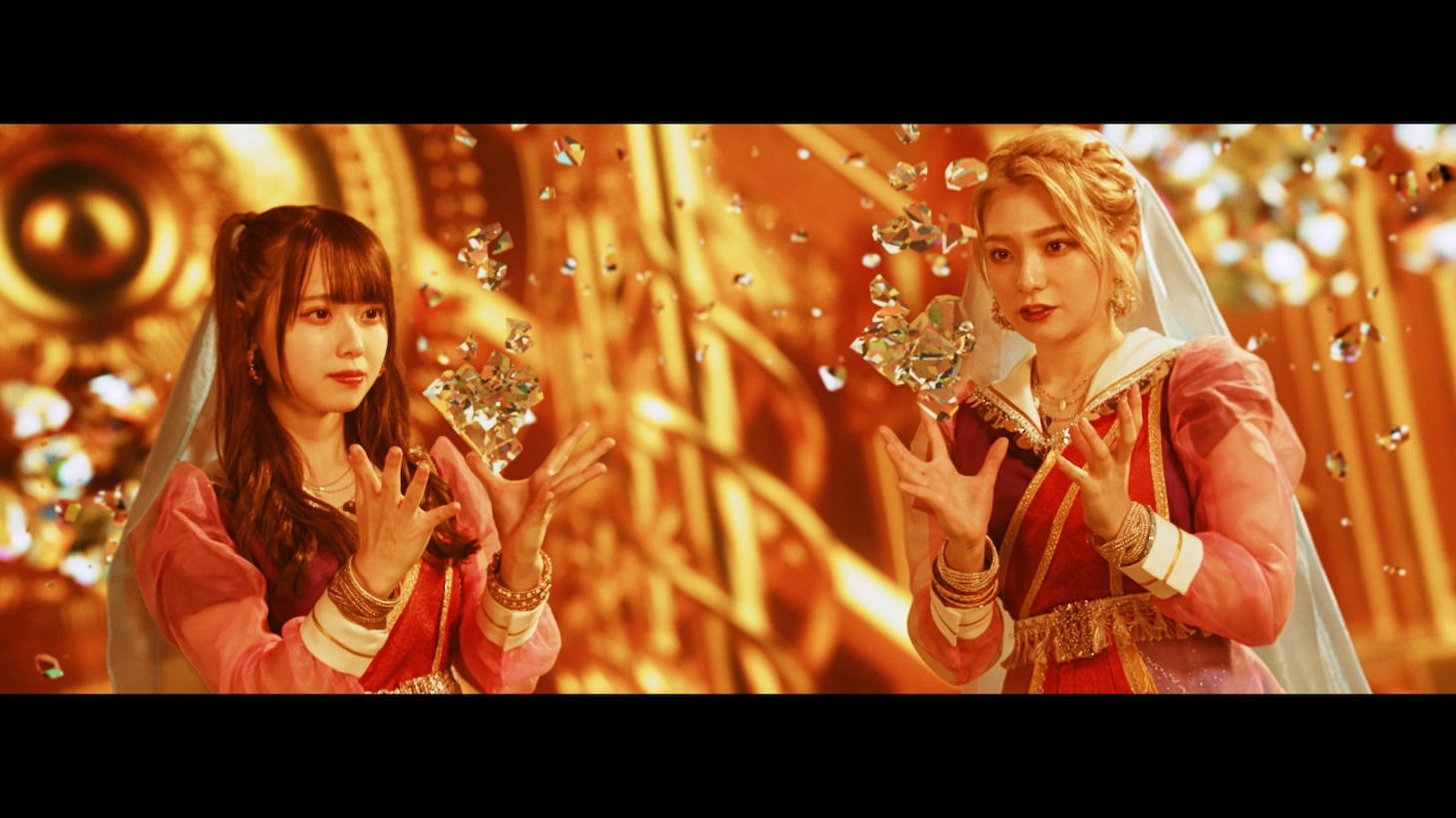 ラストアイドル「君は何キャラット？」ミュージックビデオより。