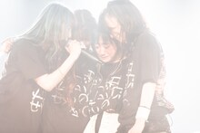 ぜんぶ君のせいだ。「re:voke tour for 47」最終公演の様子。