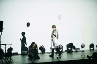 Maison book girl「Solitude HOTEL 9F」の様子。（撮影：稲垣謙一）