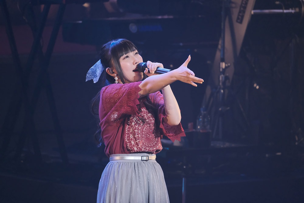 鈴木愛奈