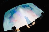 ナナヲアカリ「Zenjinrui DoukangaetemoCuTe＠Zepp DiverCity TOKYO」の様子。（撮影：このタイミングで秋山）