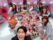 「NiziU × ABEMA『NiziU Picture』」より。 (c)AbemaTV,Inc.