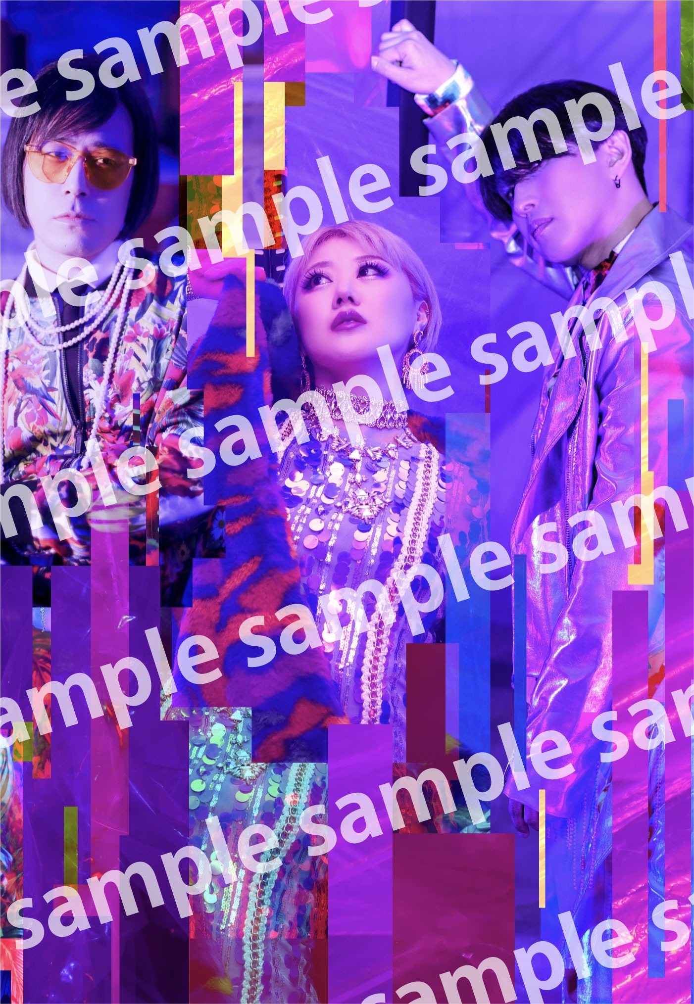 アーバンギャルド「AVANTDEMIC PIXELS」タイプAに付属する写真。