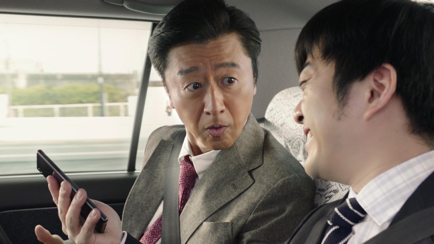 桑田佳祐が出演する新テレビCM「小さな生命」より。