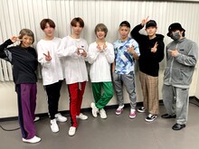 CUBERS、夏まゆみ（左）、YU-KI（右）。