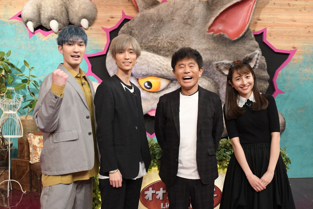 左からジェシー（SixTONES）、田中樹（SixTONES）、浜田雅功（ダウンタウン）、日比麻音子（TBSアナウンサー）。(c)TBS