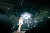 松任谷由実ライブダイジェスト映像より。