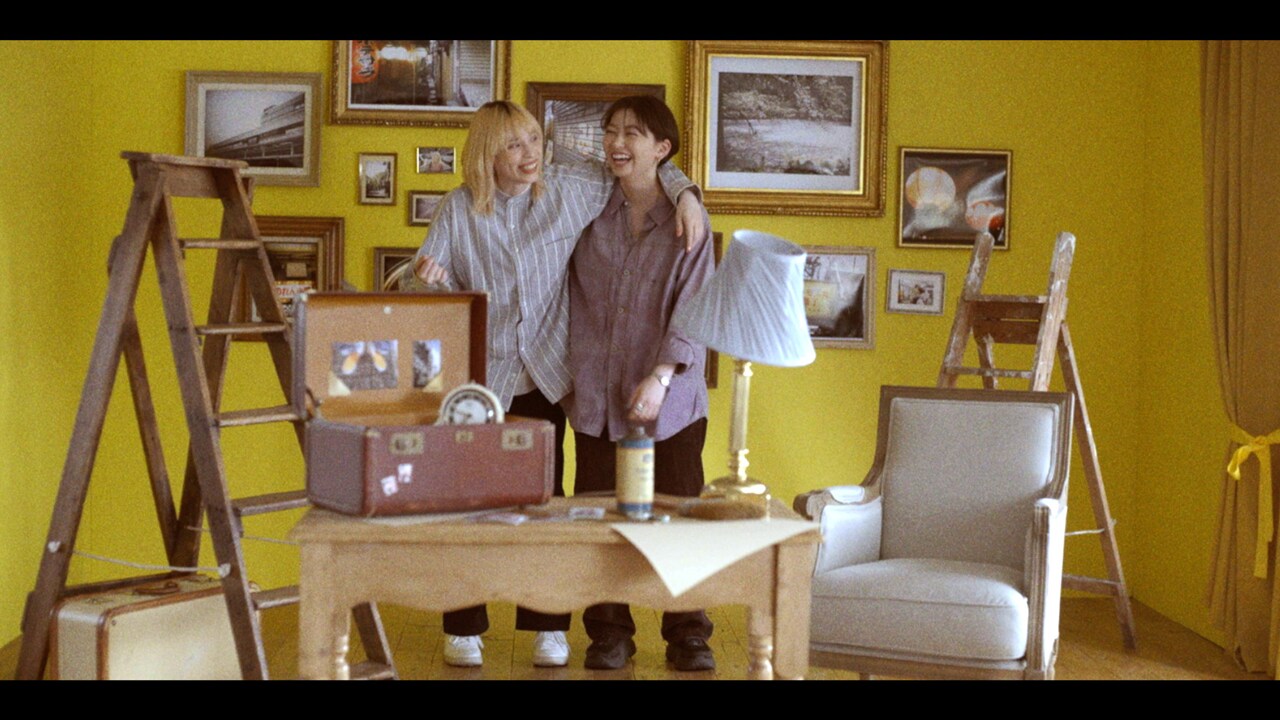 吉祥寺にchelmico、2人の日常切り取った「COZY」MV