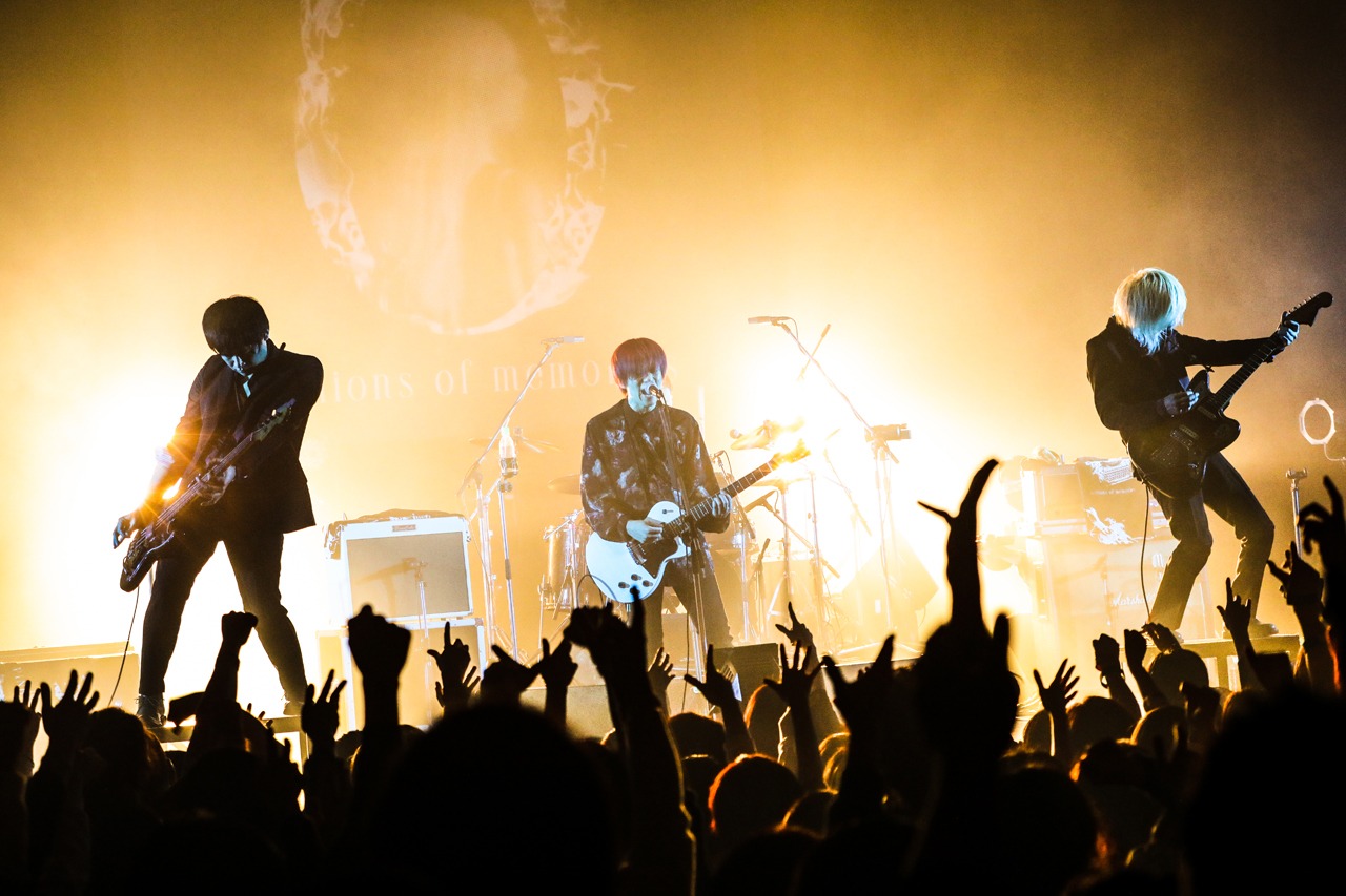 「THE PINBALLS Live Tour 2021 "millions of memories"」東京・TSUTAYA O-EAST公演の様子。（撮影：白石達也）