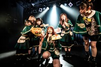 MIGMA SHELTER タマネ生誕レイヴ「HALLUCINORANGE vol.2」の様子。（撮影：Masayo）