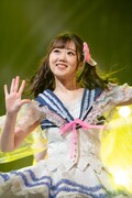 山崎夏菜