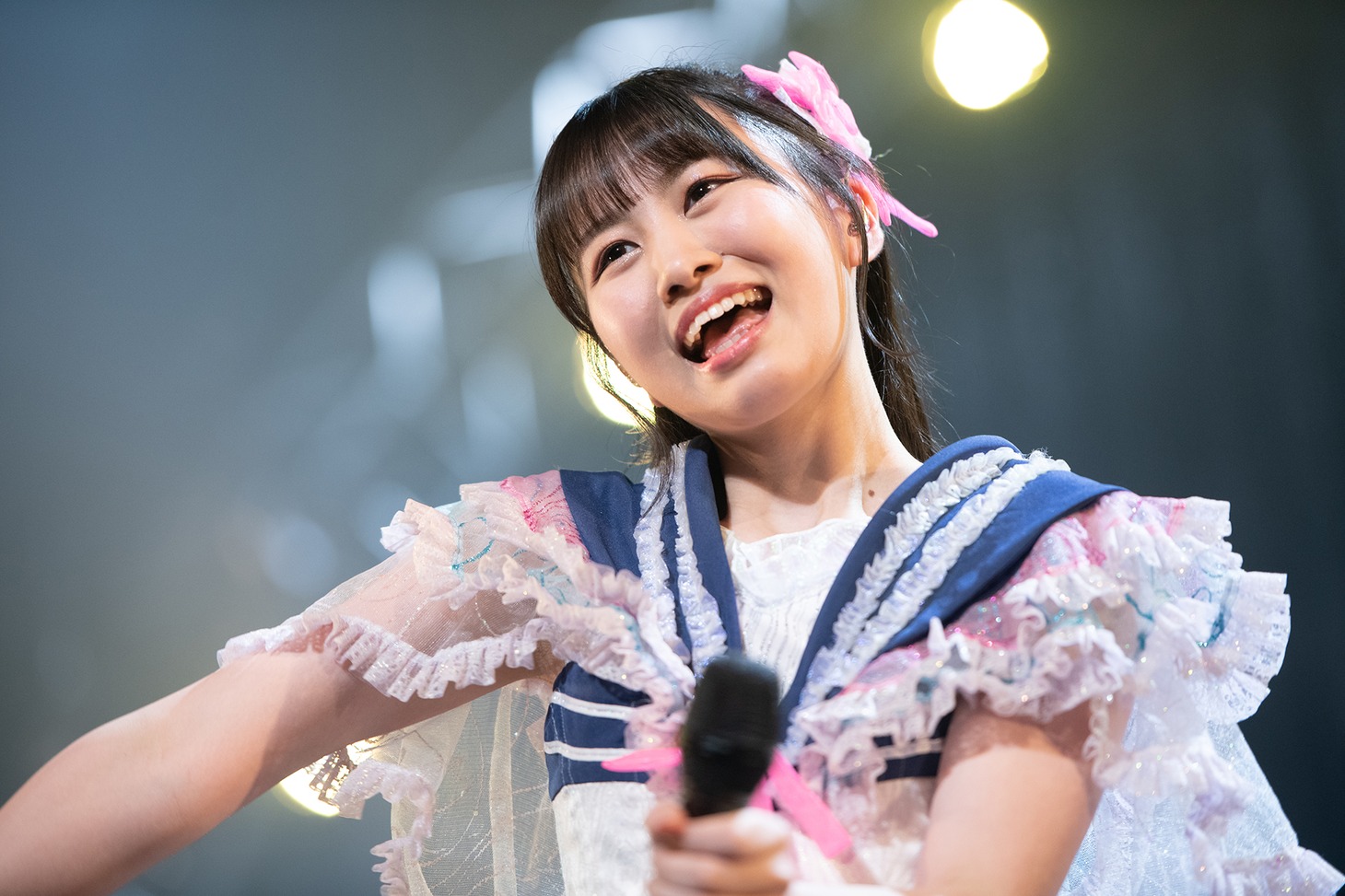 中村朱里