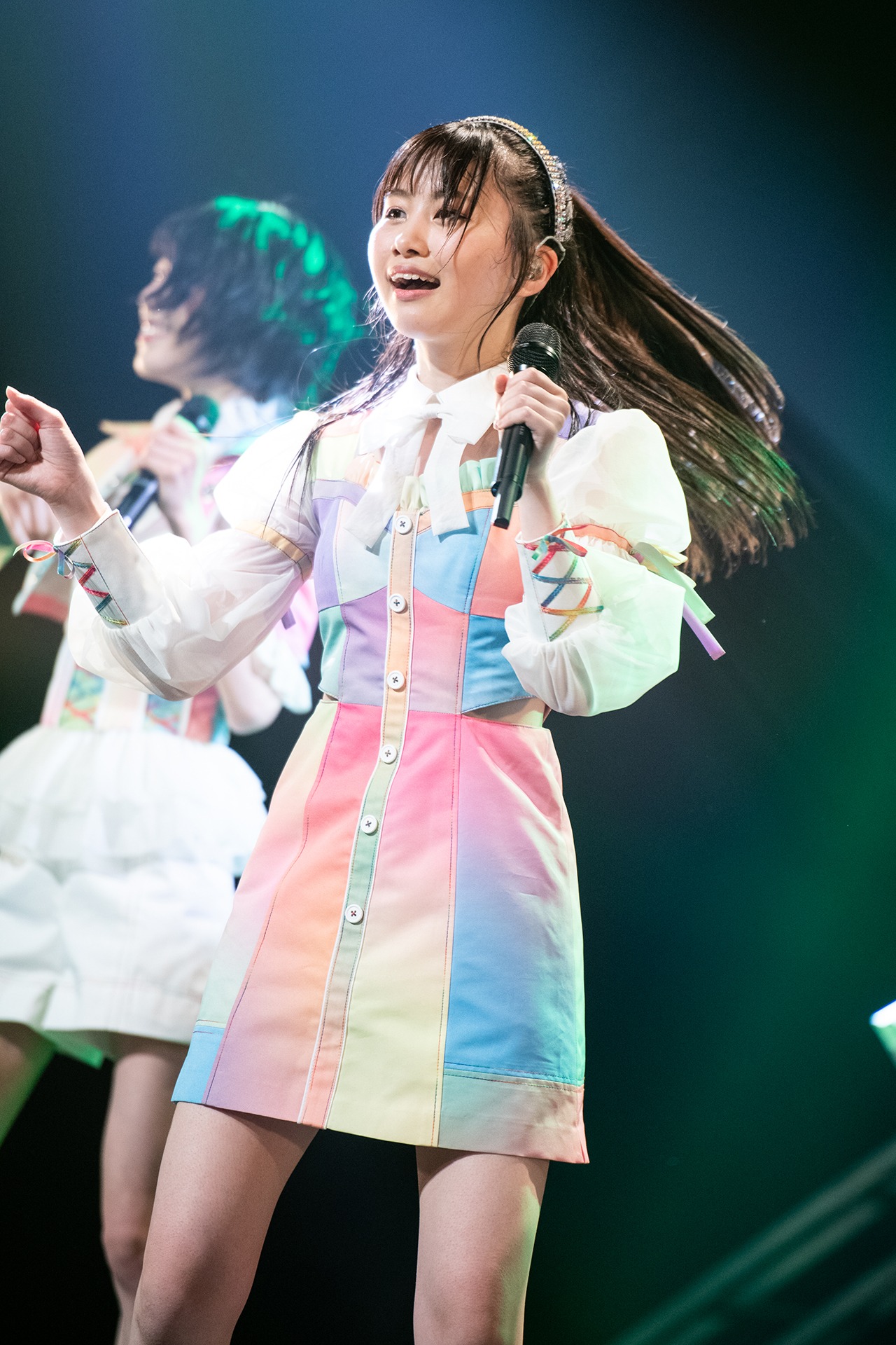 中村朱里