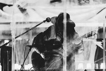 amazarashi「amazarashi Online Live『末法独唱 雨天決行』」より。