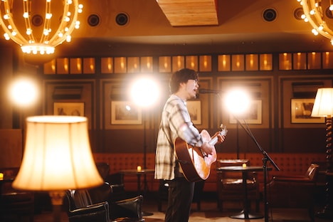 スペースシャワーTV「秦 基博『evergreen2』SPECIAL」より。