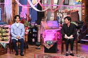 左から千葉雄大、田中圭。(c)日本テレビ