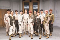 JO1 (c)LAPONE ENTERTAINMENT