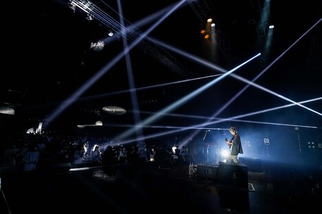 「ReN ONE MAN『HURRICANE』Tour Final 2021 ～STAY STRONG～」第2部の様子。（Photo by RUI HASHIMOTO ［SOUND SHOOTER］）