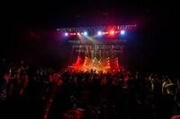 「ReN ONE MAN『HURRICANE』Tour Final 2021 ～STAY STRONG～」第2部の様子。（Photo by RUI HASHIMOTO ［SOUND SHOOTER］）