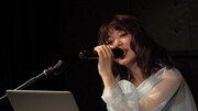 眉村ちあき「飛び出せ！日本元気女歌手ツアー ～ニューヨーク・パリ・ロンドン編～」の様子。