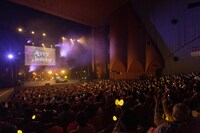 「ひよん道路交通センターピヨ崎のなんでもアコースティックラジオ」の様子。